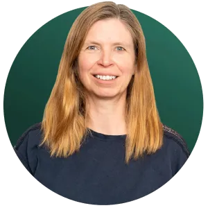 Portrait von Mag. Helga Hafner. Psychotherapeutin in Fachausbildung unter Lehrsupervision in Wien.